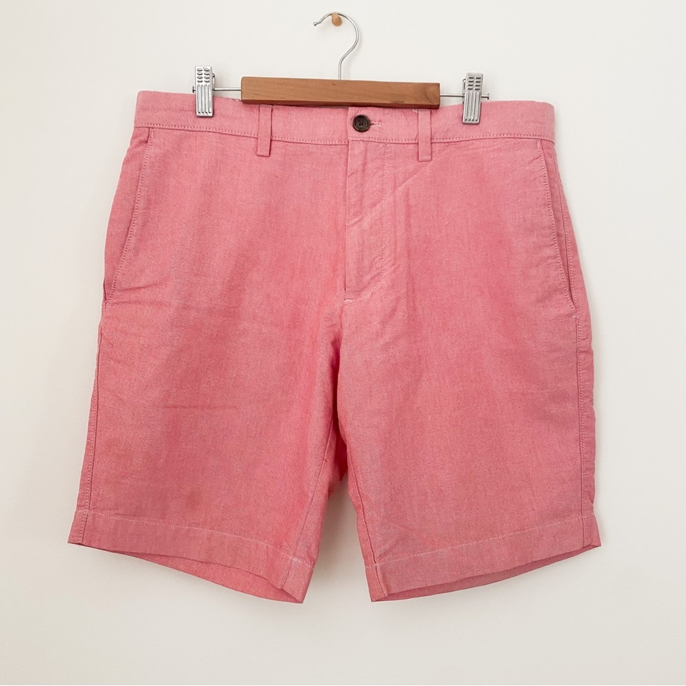 Men’s Banana Republic shorts 9” inseam